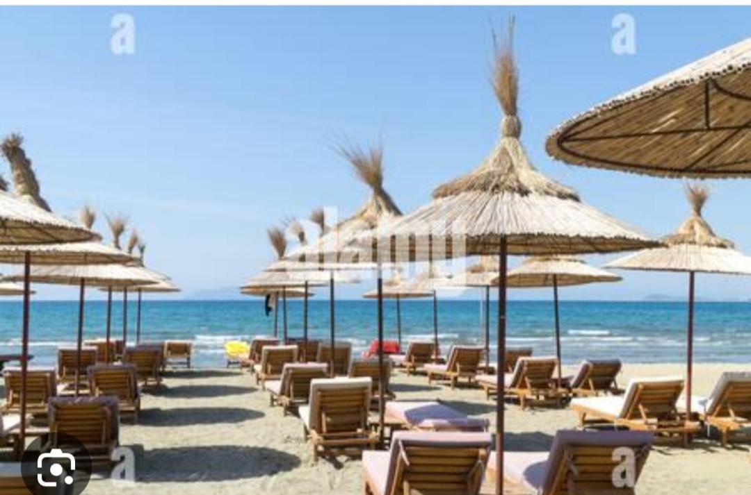 Studio By The Beach - Влёра Экстерьер фото